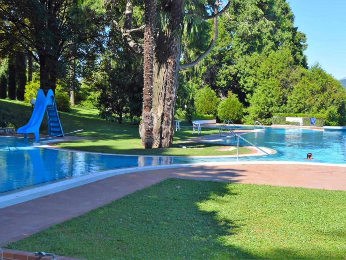 Apartment Hermitage-5 By Interhome Porto Valtravaglia Exterior foto