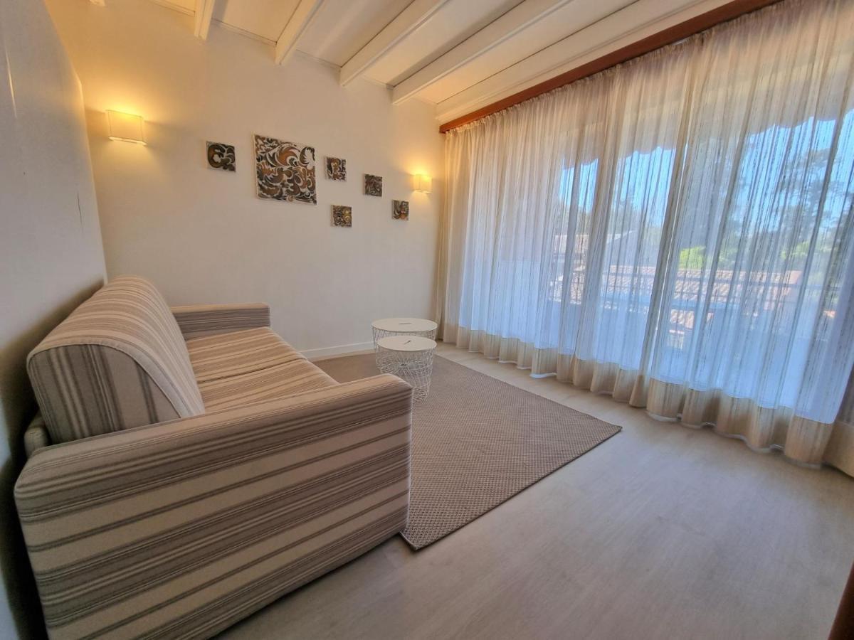 Apartment Hermitage-5 By Interhome Porto Valtravaglia Exterior foto