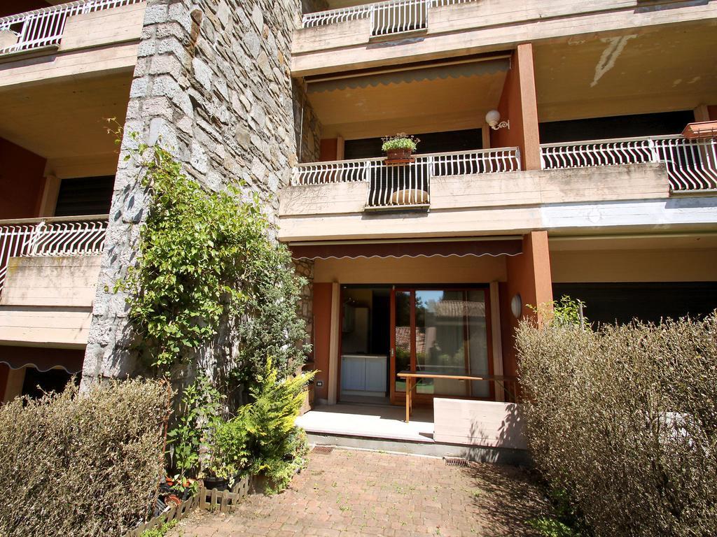 Apartment Hermitage-5 By Interhome Porto Valtravaglia Habitación foto