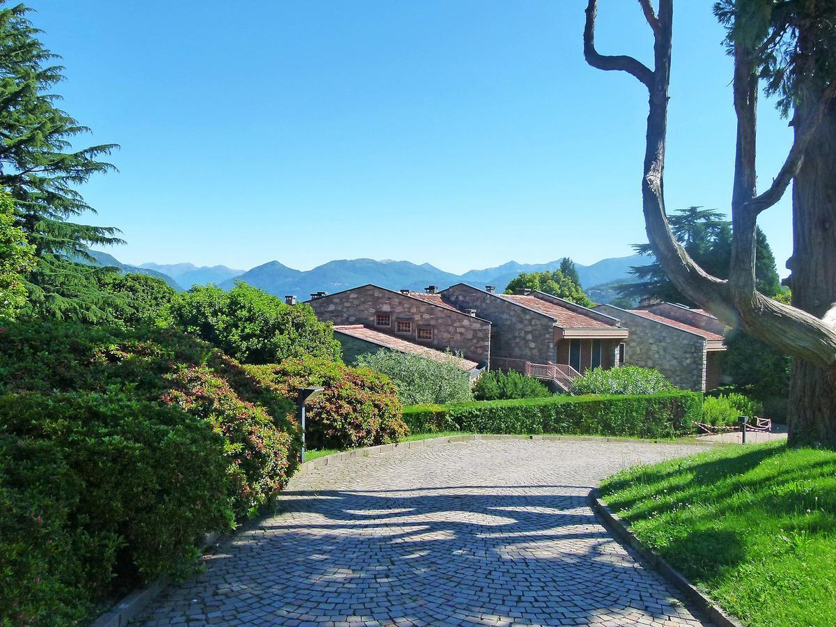 Apartment Hermitage-5 By Interhome Porto Valtravaglia Exterior foto